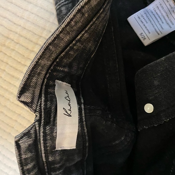 KanCan high rise buttonfly shorts in gray - Picture 4 of 5